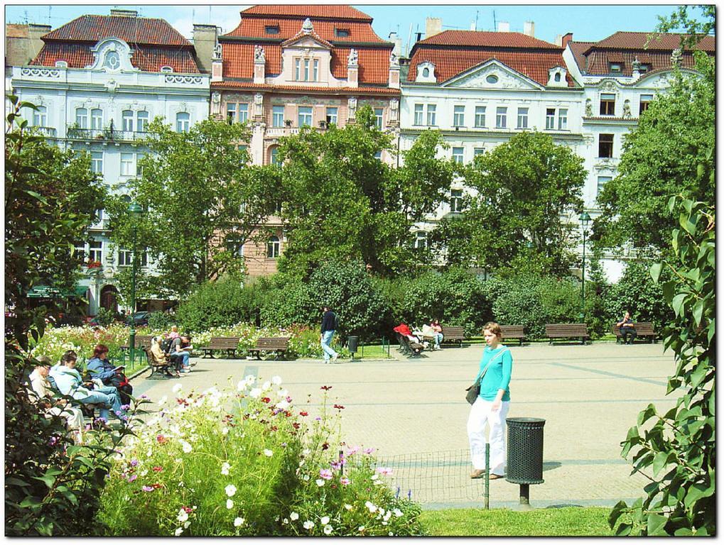 Apartmany Machek Prag Exteriör bild