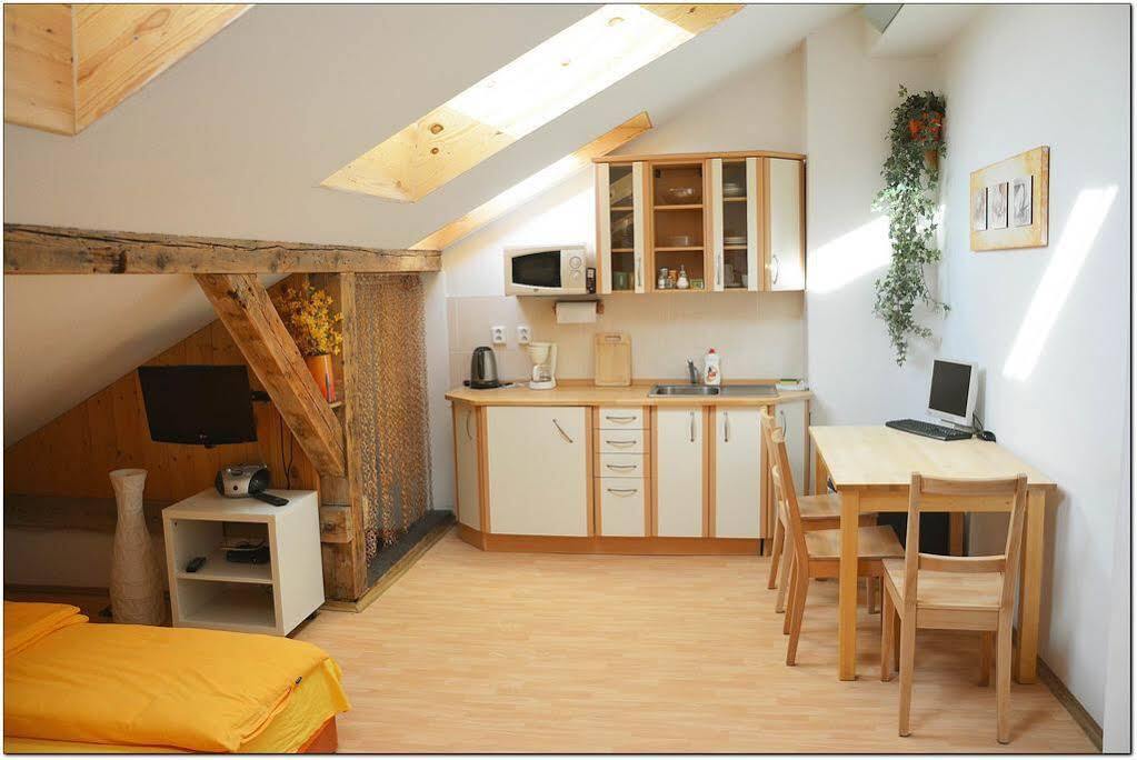 Apartmany Machek Prag Exteriör bild